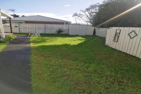 Photo of property in 3/29 Aeronautic Road, Takanini, 2112