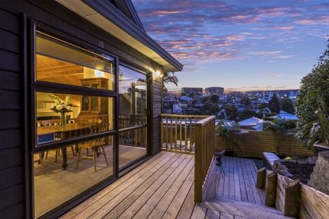 Photo of property in 84a Bassett Road, Remuera, Auckland, 1050