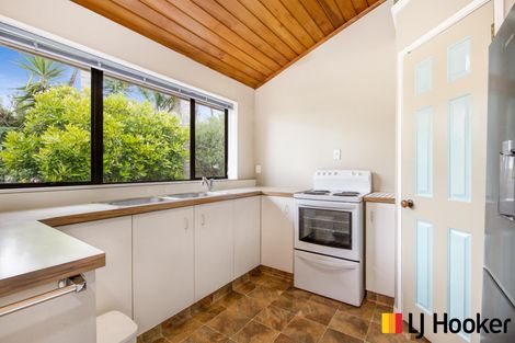 Photo of property in 128 Carnoustie Drive, Wattle Downs, Auckland, 2103