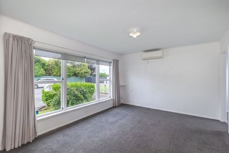 Photo of property in 3 Huia Place, Levin, 5510