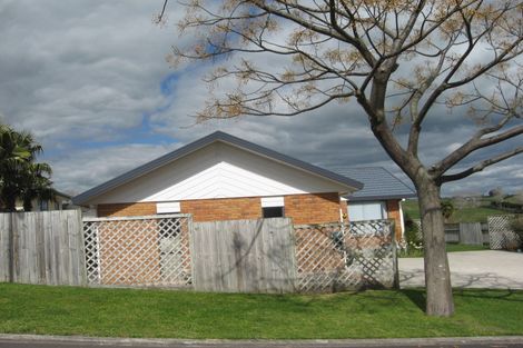 Photo of property in 6 Whitby Place, Welcome Bay, Tauranga, 3112