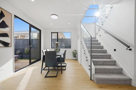 Photo of property in 28b Kereru Street, Henderson, Auckland, 0612