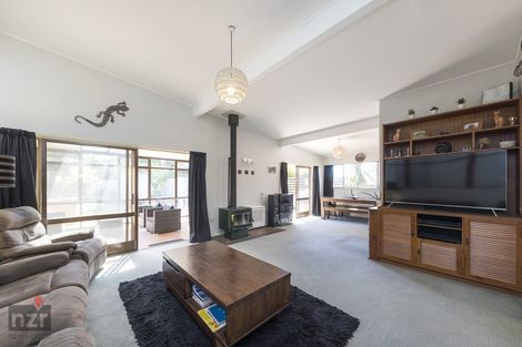 Photo of property in 32 Shelton Place, Feilding, 4702