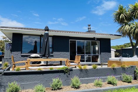 Photo of property in 191 Manly Street, Paraparaumu Beach, Paraparaumu, 5032