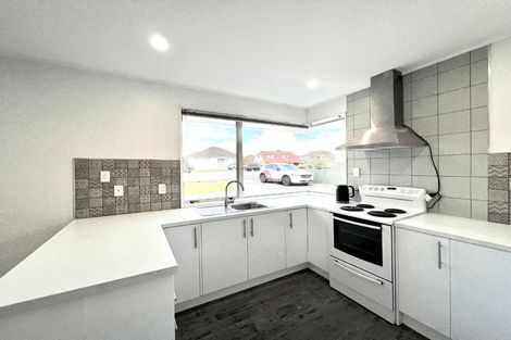 Photo of property in 329 Great South Road, Papakura, 2110