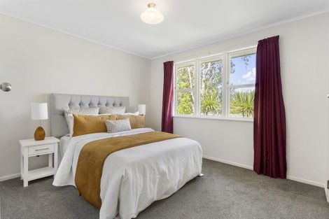 Photo of property in 4 Webb Place, Forrest Hill, Auckland, 0620