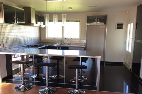 Photo of property in 15 Ennis Avenue, Pakuranga Heights, Auckland, 2010