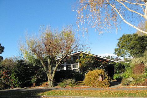 Photo of property in 22 Ramore Place, Redwood, Christchurch, 8051