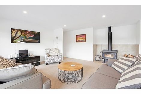 Photo of property in 205 High Street, Oxford, 7430