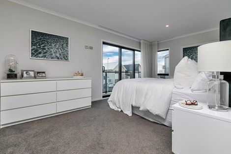 Photo of property in 33 Mapou Road, Hobsonville, Auckland, 0616