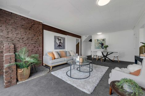 Photo of property in 110 Friedlanders Road, Manurewa, Auckland, 2102