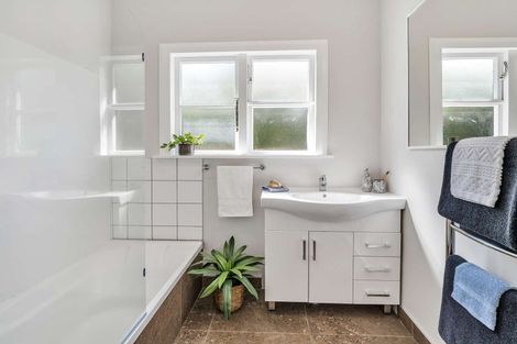 Photo of property in 36 Wilton Street, Levin, 5510