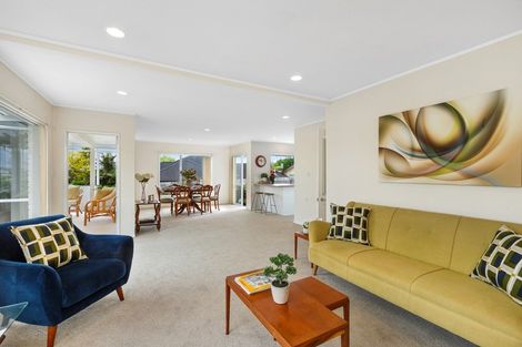 Photo of property in 2/21 Watea Road, Torbay, Auckland, 0630