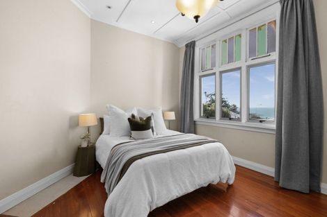 Photo of property in 16 Lighthouse Road, Bluff Hill, Napier, 4110