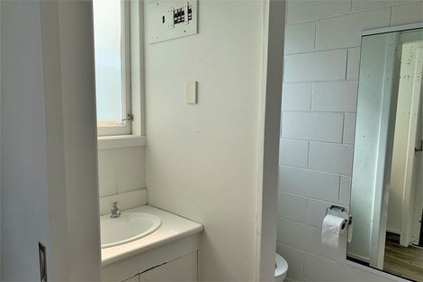 Photo of property in 3h Mountain Road, Mount Wellington, Auckland, 1060