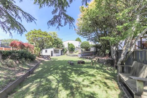 Photo of property in 10 Mahoe Street, Inglewood, 4330