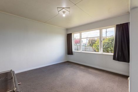 Photo of property in 2 Edinburgh Street, Dannevirke, 4930