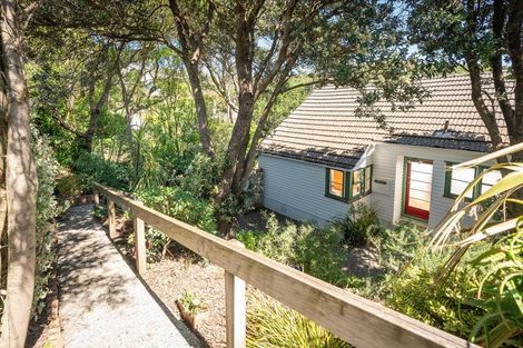 Photo of property in 13 Leveson Street, Strathmore Park, Wellington, 6022