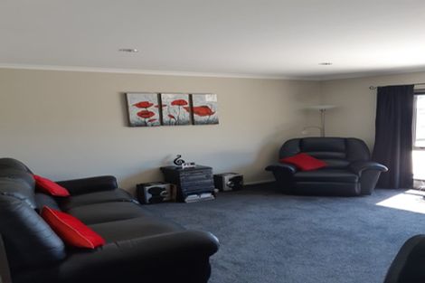 Photo of property in 69 Magellan Rise, Flagstaff, Hamilton, 3210