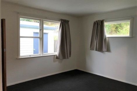 Photo of property in 171 Sievers Grove, Cannons Creek, Porirua, 5024
