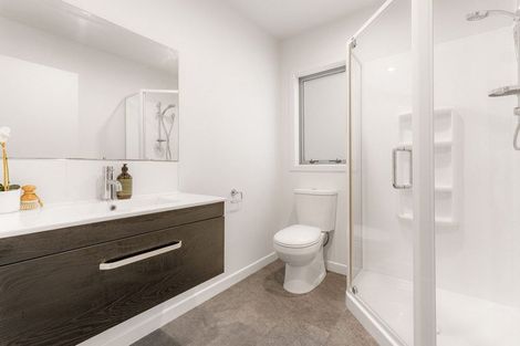 Photo of property in 1 Fender Close, Pyes Pa, Tauranga, 3112