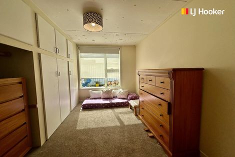 Photo of property in 1 Kowhai Street, Ravensbourne, Dunedin, 9022