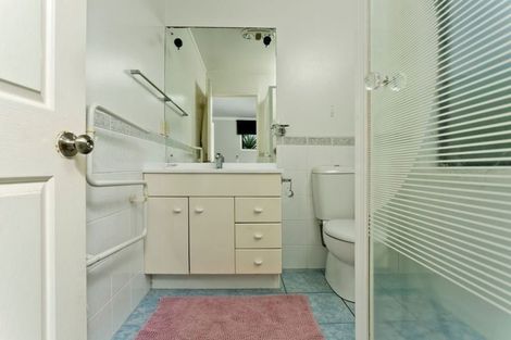 Photo of property in 81 Pemberton Avenue, Bayview, Auckland, 0629