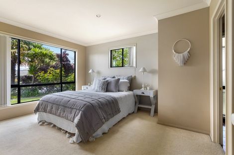 Photo of property in 5 La Cumbre Close, Bethlehem, Tauranga, 3110