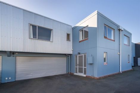 Photo of property in 64b Thackeray Place, Waltham, Christchurch, 8023