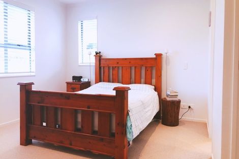 Photo of property in 68 Mackay Drive, Greenhithe, Auckland, 0632