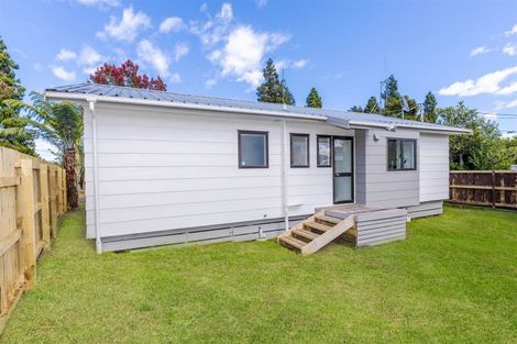 Photo of property in 22b Sandleigh Road, Hamilton Lake, Hamilton, 3204