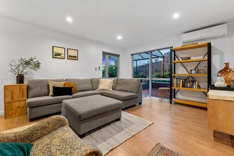 Photo of property in 2 Treetops Way, Bayview, Auckland, 0629