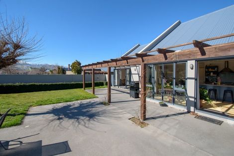Photo of property in 31 Ferry Hill Drive, Lower Shotover, Queenstown, 9371