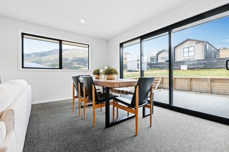 Photo of property in 37 Woodpecker Street, Lake Hawea, 9382