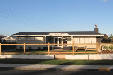 Photo of property in 21 Te Manuao Road, Otaki, 5512