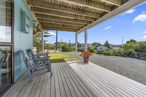 Photo of property in 8 Heather Street, Mangawhai Heads, Mangawhai, 0505
