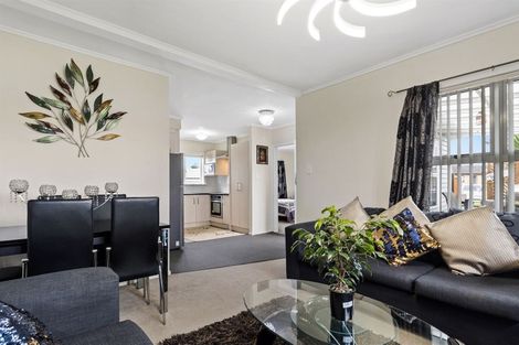 Photo of property in 6 Gordon Road, Papatoetoe, Auckland, 2025