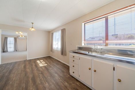 Photo of property in 76b Seddon Street, Wallaceville, Upper Hutt, 5018