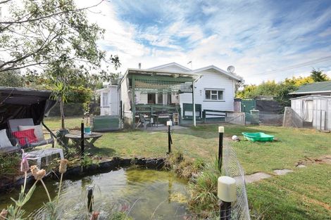 Photo of property in 16 Lyon Street, Marton, 4710