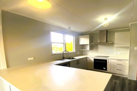Photo of property in 16 Fraser Street, Waikiwi, Invercargill, 9810
