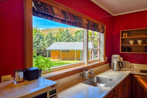 Photo of property in 2034 Fairlie Tekapo Road, Burkes Pass, Fairlie, 7987