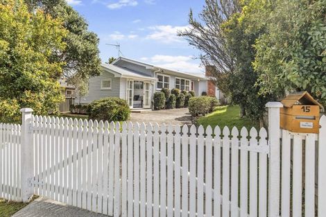 Photo of property in 15 Saffron Street, Birkdale, Auckland, 0626