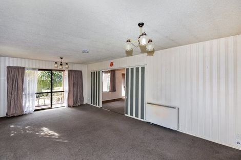 Photo of property in 16 Westmont Street, Ilam, Christchurch, 8041