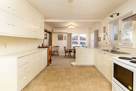 Photo of property in 27 Coronation Street, Waimate, 7924