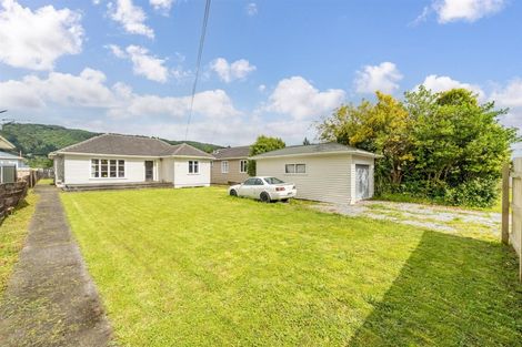 Photo of property in 11 Moohan Street, Wainuiomata, Lower Hutt, 5014