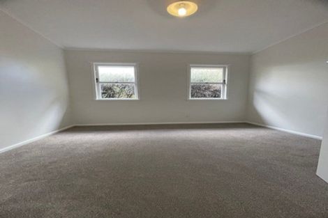 Photo of property in 372 Great South Road, Opaheke, Papakura, 2113