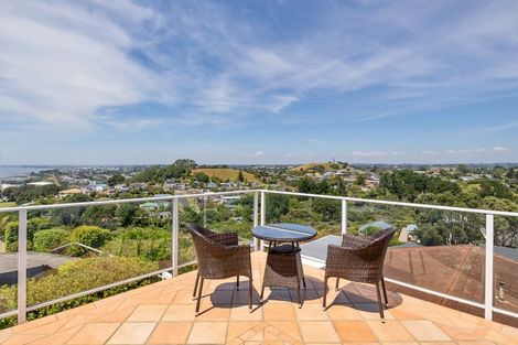 Photo of property in 6 Scott Street, Moturoa, New Plymouth, 4310