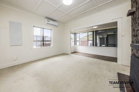 Photo of property in 8 Rosella Road, Mangere East, Auckland, 2024