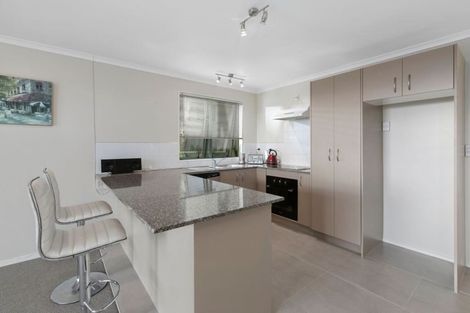 Photo of property in 40d James Laurie Street, Henderson, Auckland, 0612