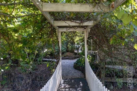 Photo of property in 76 Awaroa Road, Helensville, 0800